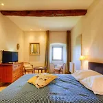 Castellu D'orezza Guest house 4*